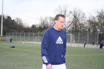 Kicking SV Wehen II