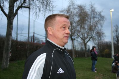 Kicking SV Wehen II