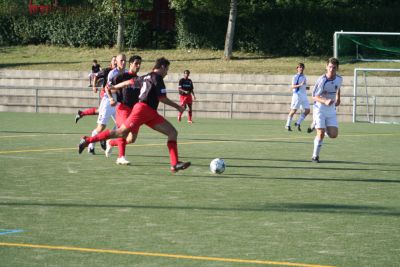 Kicking Eintracht Frankfurt U 23
