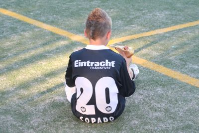 Kicking Eintracht Frankfurt U 23