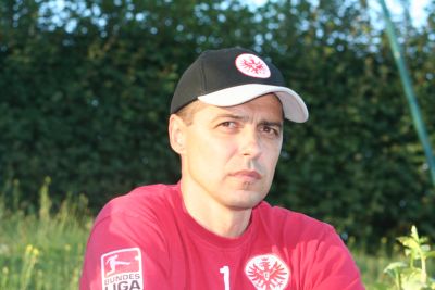 Kicking Eintracht Frankfurt U 23
