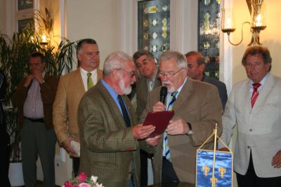 Kreispokalauslosung im Wiesbadener Rathaus
