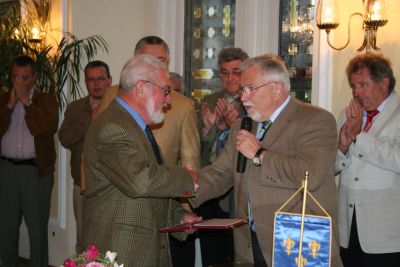 Kreispokalauslosung im Wiesbadener Rathaus