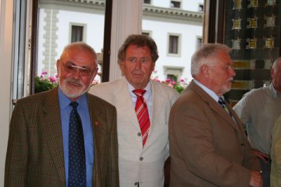 Kreispokalauslosung im Wiesbadener Rathaus