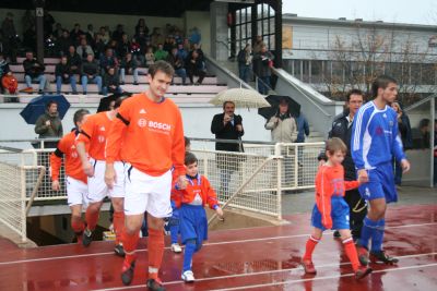 Ausw&auml;rtsspiel beim Sportverein