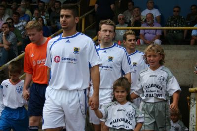 Kicking SV Wiesbaden
