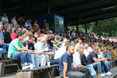 Kicking SV Wiesbaden