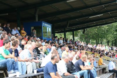 Kicking SV Wiesbaden