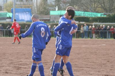 Ausw&auml;rtsspiel bei der SG Walluf