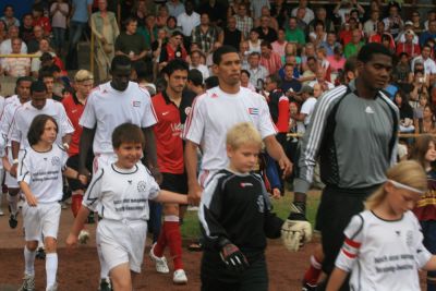 Cuba vs SV Wehen (27. 07. 2008, Dyckerhoff-Sportfeld)