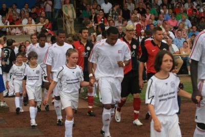 Cuba vs SV Wehen (27. 07. 2008, Dyckerhoff-Sportfeld)
