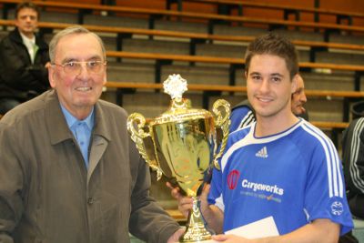 Horst-Seilberger-Cup in der Biebricher Sporthalle (24. 01. 2009)