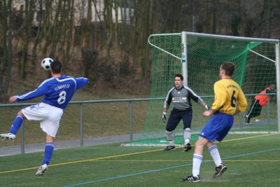 Heimspiel gegen die Sportfreunde Blau-Gelb Marburg