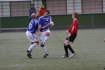 Freundschaftsspiel gegen den TuS Hahn (21. 02. 2009)