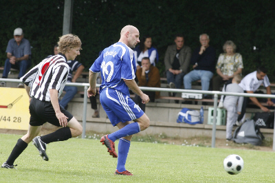 Turnier beim FC Eddersheim, Gruppenspiel gegen Germania Weilbach (18. 07. 2009)