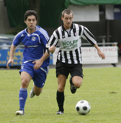 Turnier beim FC Eddersheim, Gruppenspiel gegen Germania Weilbach (18. 07. 2009)
