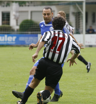 Turnier beim FC Eddersheim, Gruppenspiel gegen Germania Weilbach (18. 07. 2009)