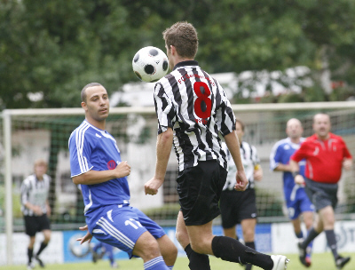 Turnier beim FC Eddersheim, Gruppenspiel gegen Germania Weilbach (18. 07. 2009)