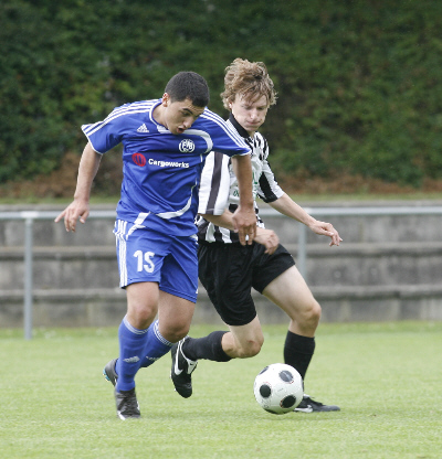 Turnier beim FC Eddersheim, Gruppenspiel gegen Germania Weilbach (18. 07. 2009)