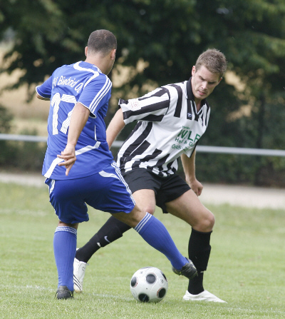 Turnier beim FC Eddersheim, Gruppenspiel gegen Germania Weilbach (18. 07. 2009)