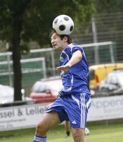 Turnier beim FC Eddersheim, Gruppenspiel gegen Germania Weilbach (18. 07. 2009)