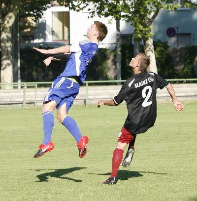 Freundschaftsspiel gegen die U19-Junioren des FSV Mainz 05 im Rahmen der Sportwoche des SVW Mainz (20. 07. 2010)