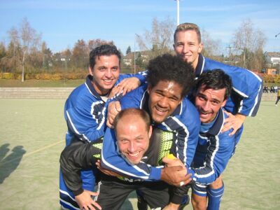 Kicking SV Biebrich 19