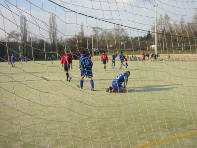 Kicking Freie Turnerschaft