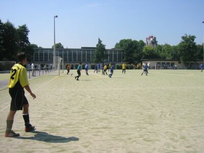 Kicking VfB Westend