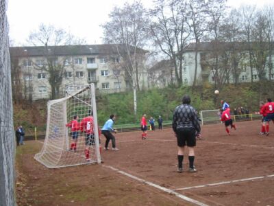 Kicking Hellas Schierstein