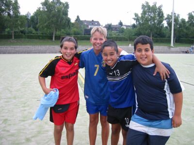 Kicking Hellas Schierstein