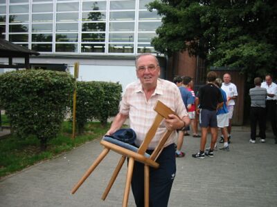 Kicking Hellas Schierstein
