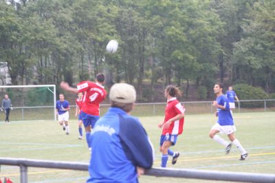 Kicking CD Espanol