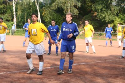 Kicking FSV Hellas