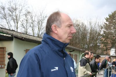 Kicking FSV Hellas