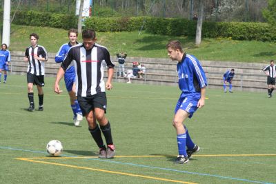 Kicking DJK Schwarz-Wei&szlig;
