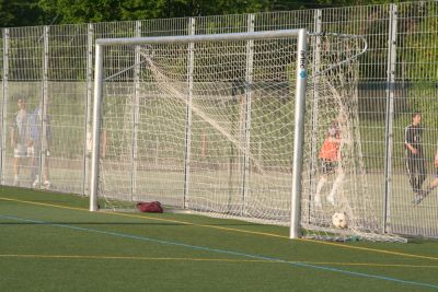 Kicking SV Wiesbaden