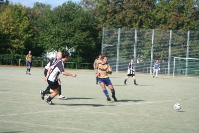 Ausw&auml;rtsspiel bei der DJK Schwarz-Wei&szlig;