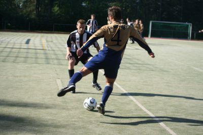 Ausw&auml;rtsspiel bei der DJK Schwarz-Wei&szlig;