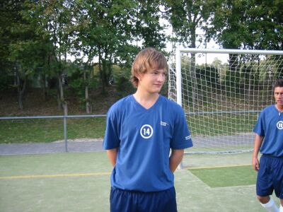 Kicking VfB Gie&szlig;en
