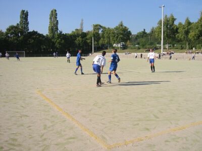 Kicking SV Darmstadt 98