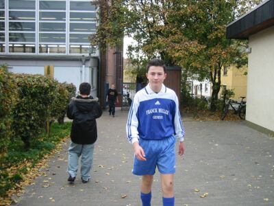 Kicking SV Wiesbaden