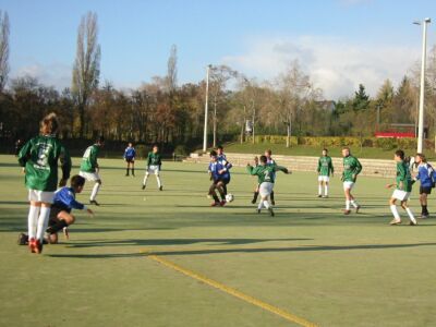 Kicking PSV Gr&uuml;n-Wei&szlig;