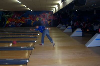 Blue Bowling